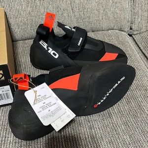 Adidas Crawe Size 8 Men’s